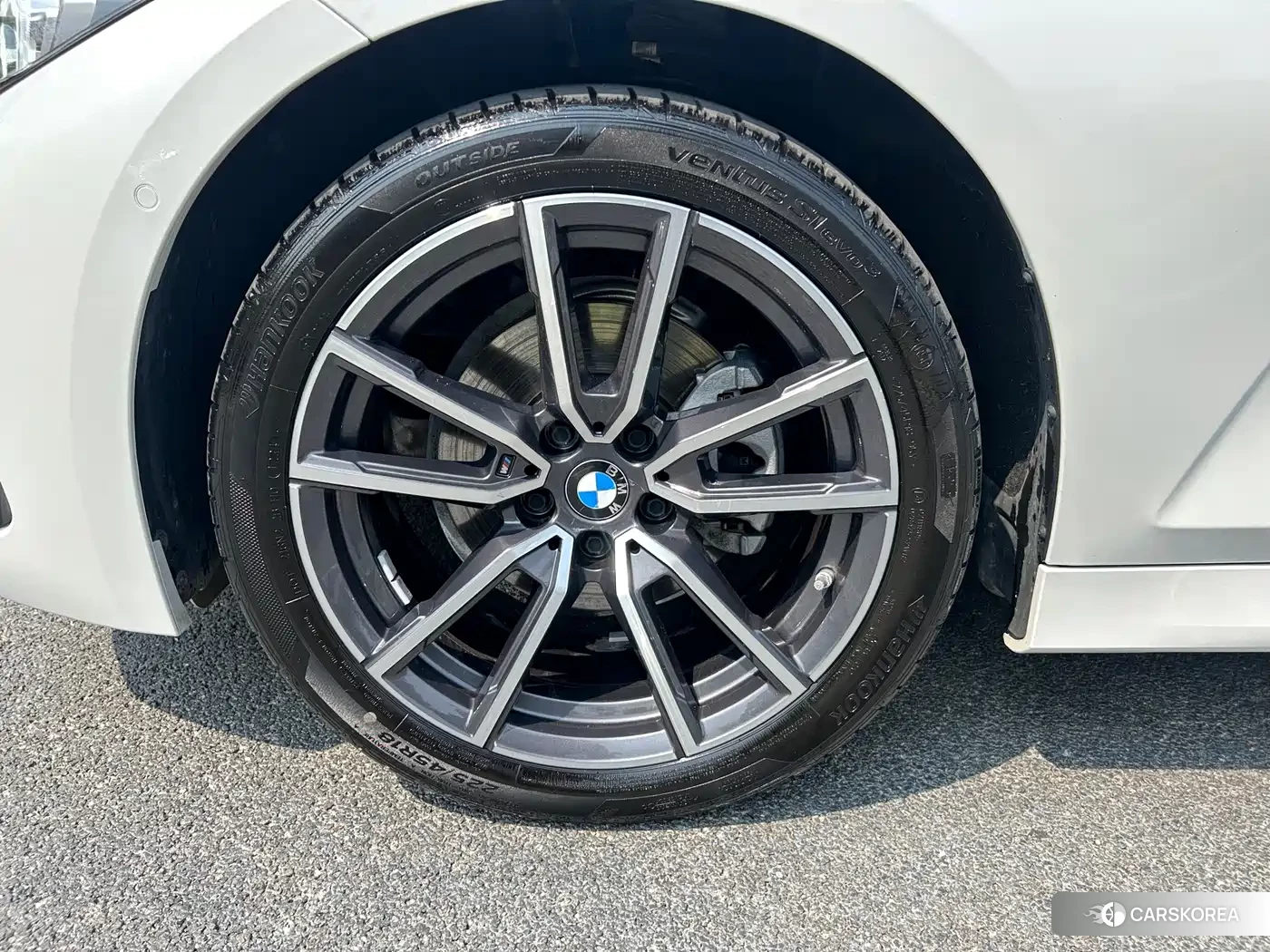 BMW 3 series 2024 Белый из Китая, фото 3