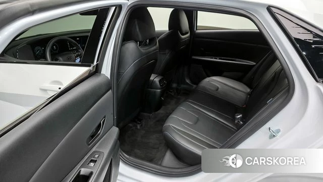 Hyundai The New Avante (CN7) 2025 Белый из Кореи, фото 3