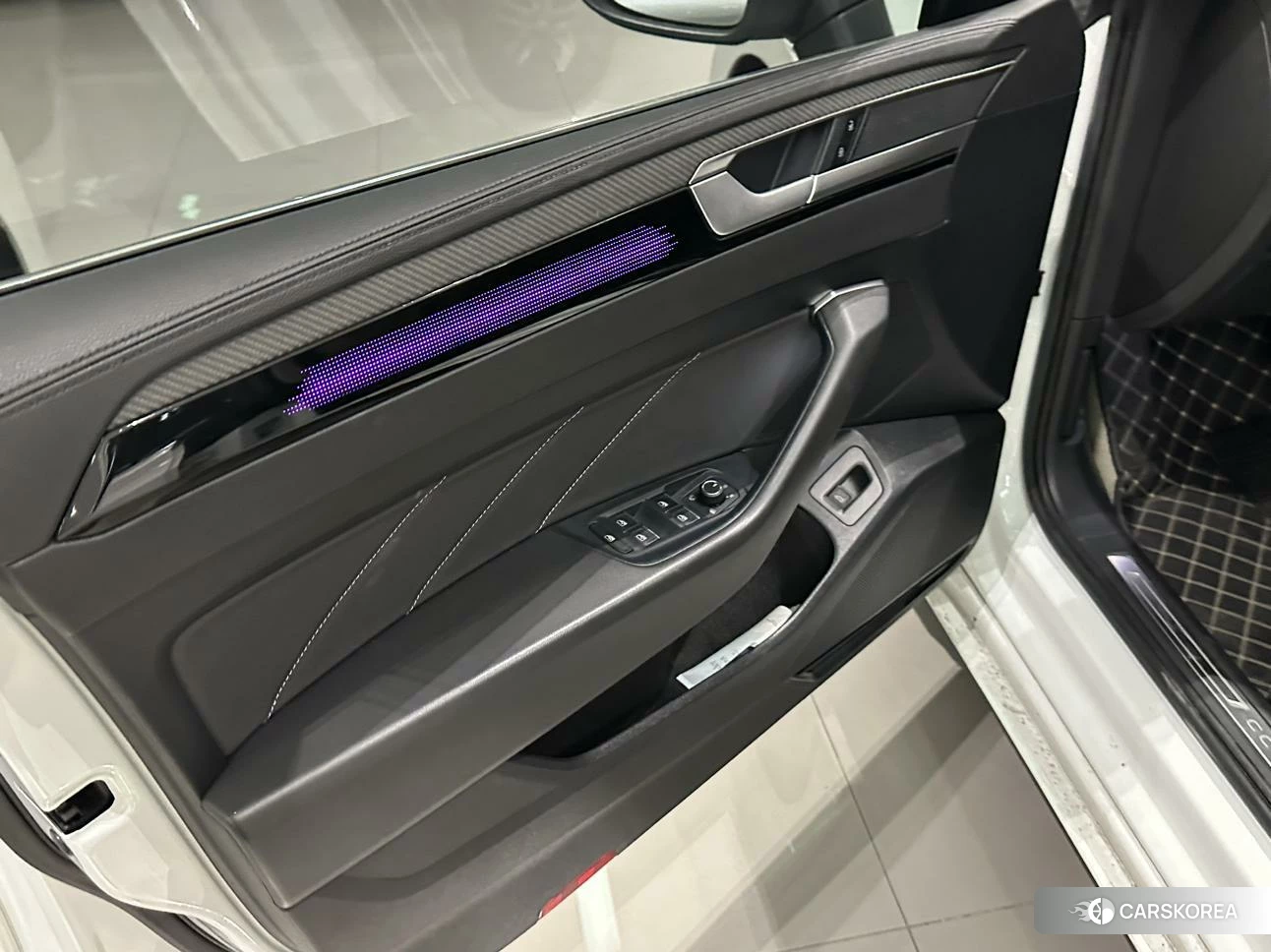 Volkswagen CC 2022 Белый из Китая, фото 3