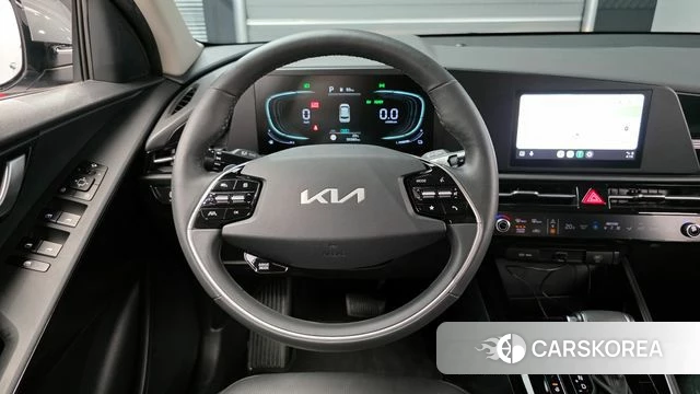 Kia Di Ol Nu Niro 2022 Серебристо-серый из Кореи, фото 3