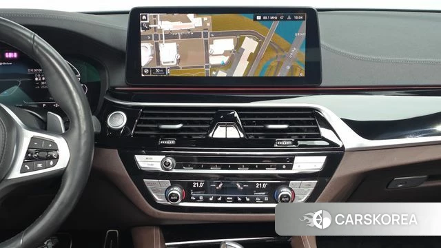 BMW 5 Series (G30) 2021 Серый из Кореи, фото 3
