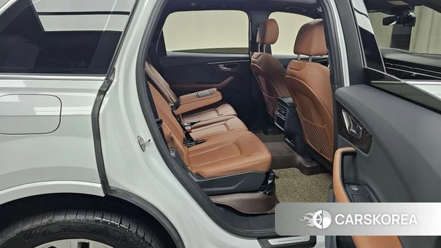 Audi Q7 (4M) 2021 Белый из Кореи, фото 3