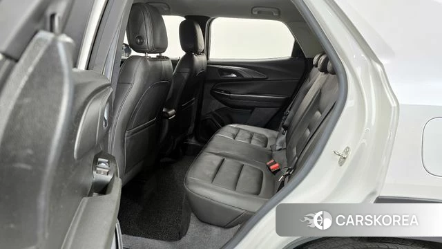 Chevrolet (GM Daewoo) Trailblazer 2022 Белый из Кореи, фото 3