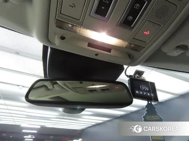 Jaguar XF (X260) 2018 Белый из Кореи, фото 3