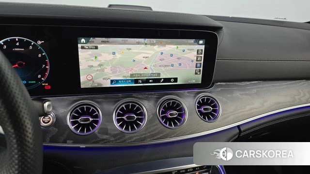 Mercedes-Benz AMG GT 2023 Белый из Кореи, фото 3