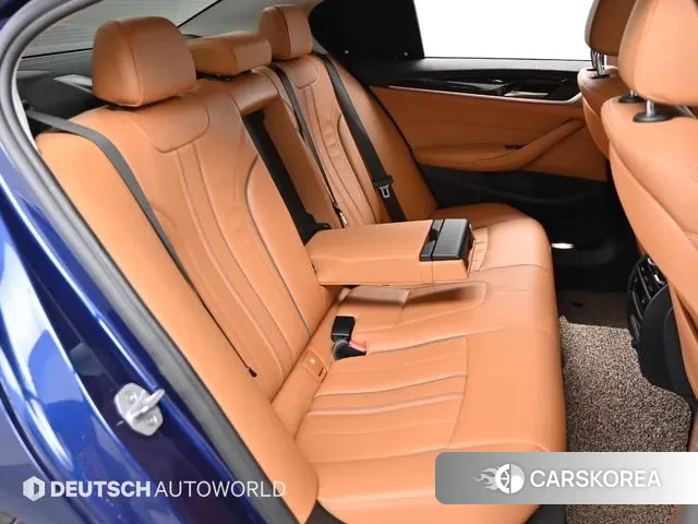 BMW 5 Series (G30) 2018 Синий из Кореи, фото 3