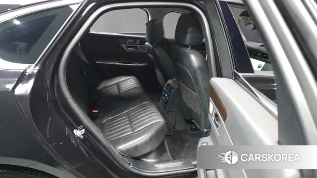 Jaguar XF (X260) 2019 Черный из Кореи, фото 3