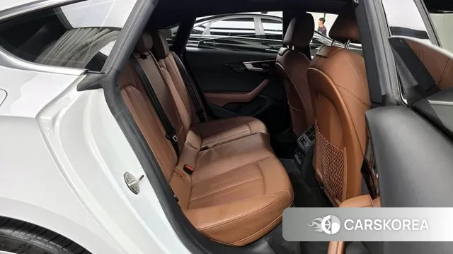 Audi A5 (F5) 2021 Белый из Кореи, фото 3