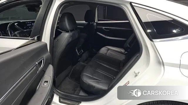 Hyundai Sonata (DN8) 2022 Белый из Кореи, фото 3