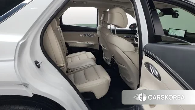 Genesis GV70 2024 Белый из Кореи, фото 3