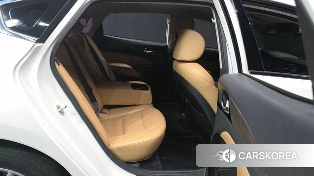 Kia K7 Premier 2019 Белый из Кореи, фото 3