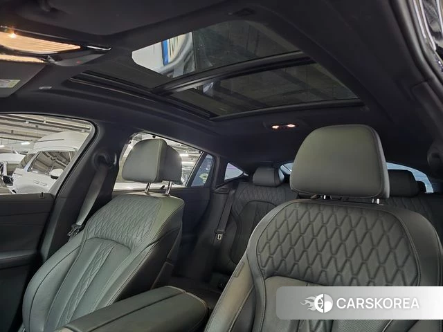 BMW X6 (G06) 2024 Черный из Кореи, фото 3