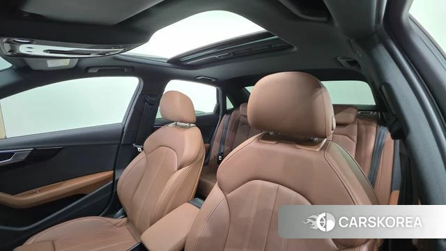 Audi A4 (B9) 2021 Белый из Кореи, фото 3