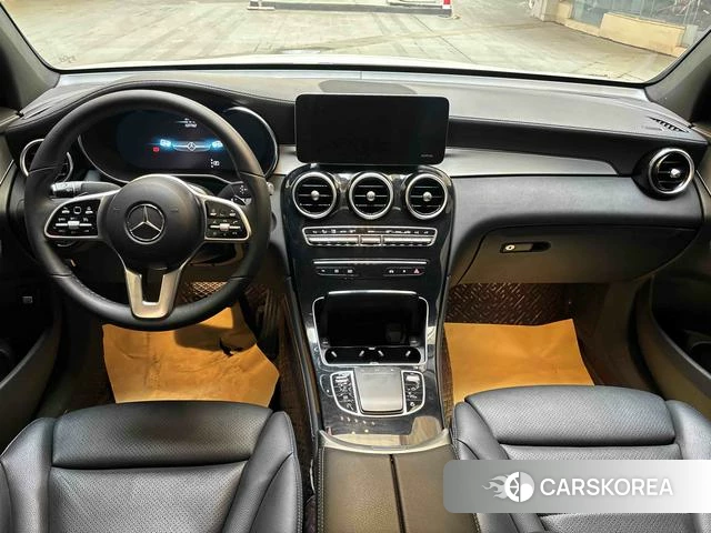 Mercedes-Benz GLC Coupe 2021 Белый из Китая, фото 3