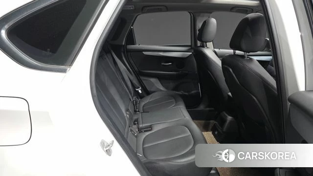 BMW 2 Series Active Tourer (F45) 2018 Белый из Кореи, фото 3