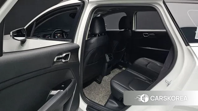 Kia Sportage 5th Generation 2022 Белый из Кореи, фото 3