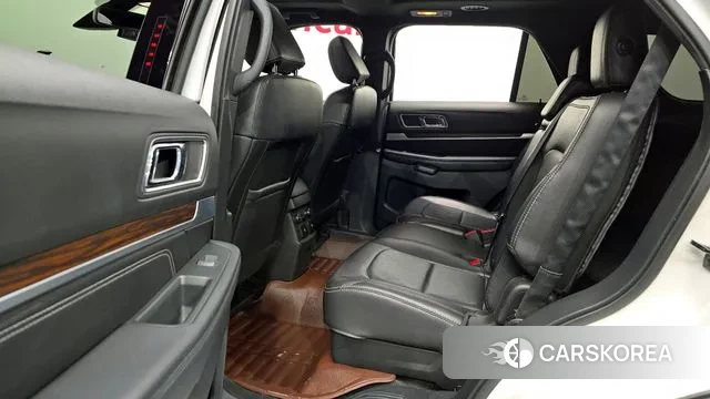 Ford Explorer 2018 Белый из Кореи, фото 3