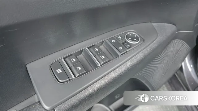 Kia The New K3 2nd generation 2023 Серый из Кореи, фото 3