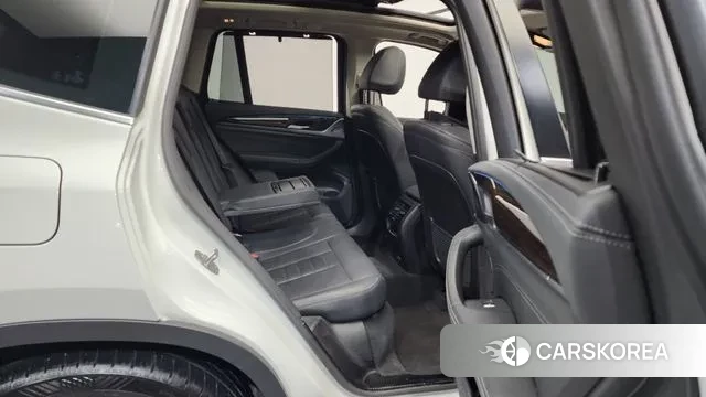 BMW X3 (G01) 2022 Белый из Кореи, фото 3