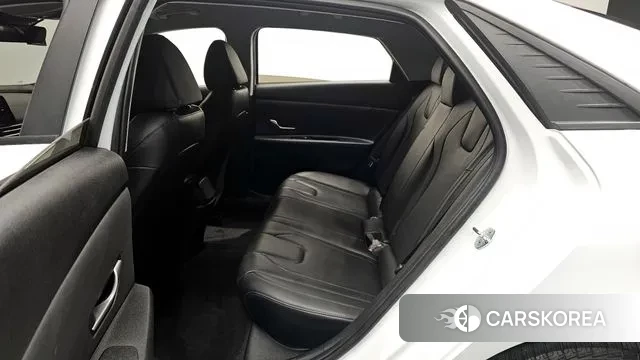 Hyundai Avante (CN7) 2022 Белый из Кореи, фото 3