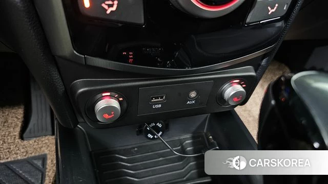Ssangyong Tivoli Armor 2018 Белый из Кореи, фото 3