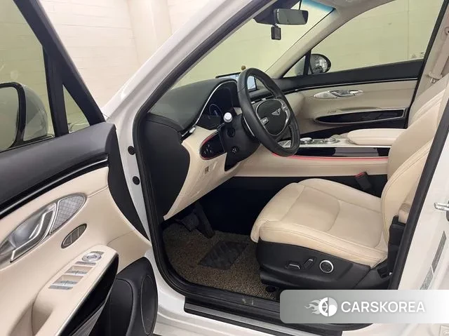 Genesis GV70 2022 Белый из Кореи, фото 3