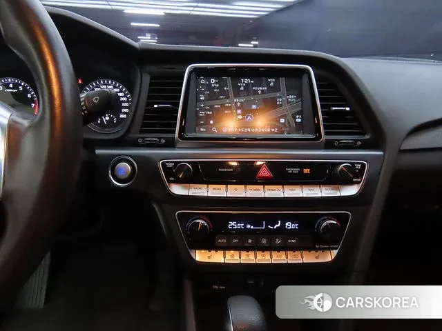 Hyundai Sonata New Rise 2018 Белый из Кореи, фото 3