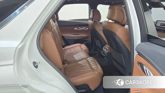 Genesis GV70 2021 Белый из Кореи, фото 3