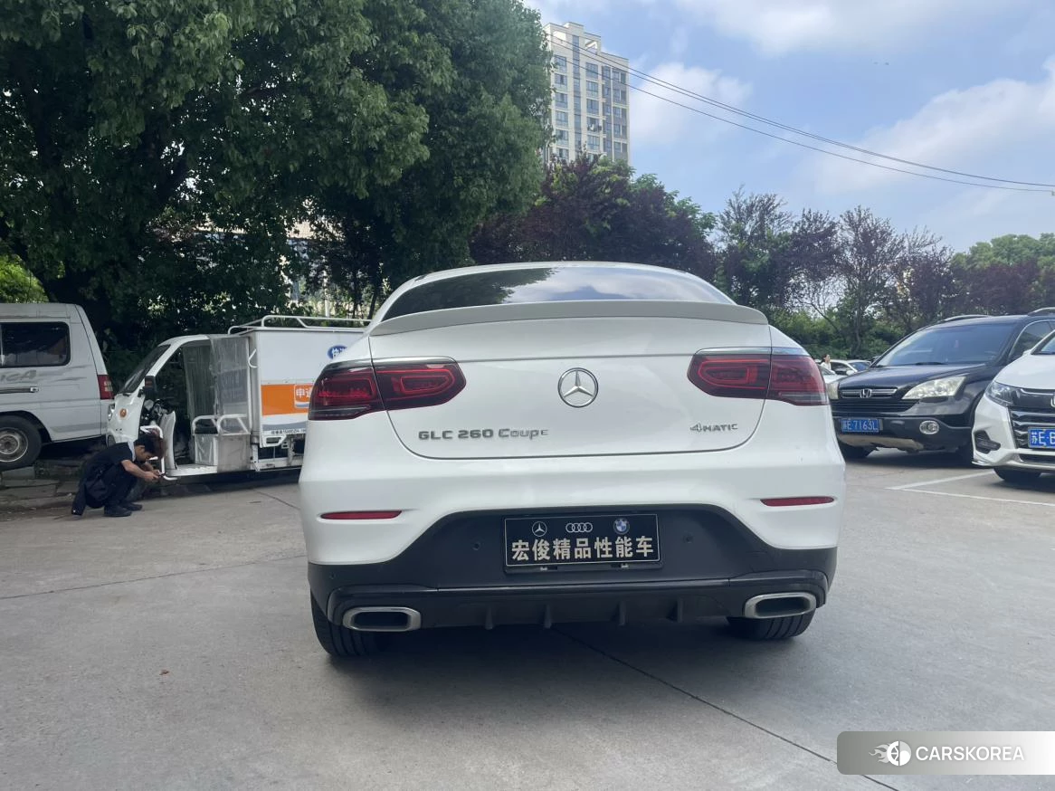 Mercedes-Benz GLC Coupe 2021 Белый из Китая, фото 3