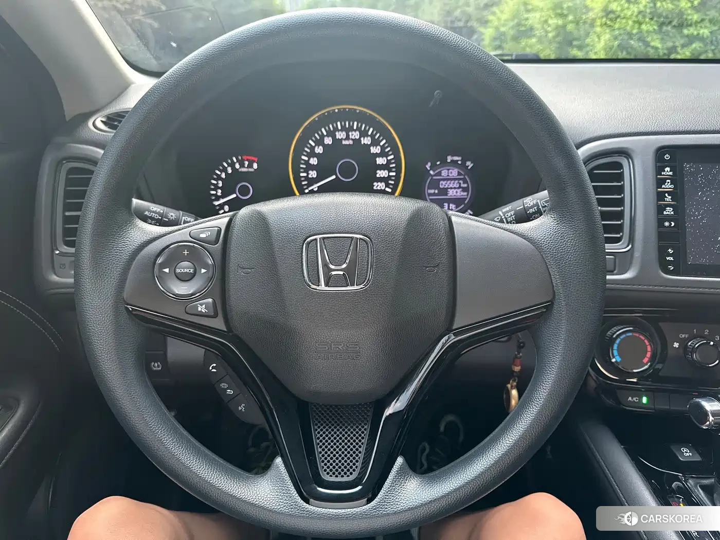 Honda Vezel 2022 Белый из Китая, фото 3