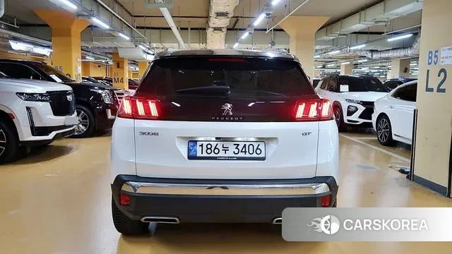 Peugeot 3008 second generation 2022 Белый из Кореи, фото 3