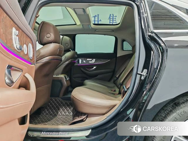 Mercedes-Benz E-class 2019 Черный из Китая, фото 3