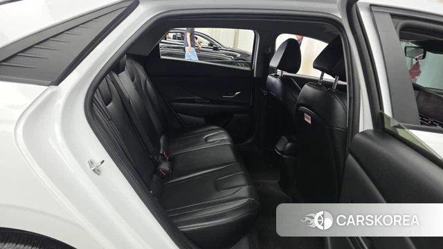 Hyundai Avante (CN7) 2022 Белый из Кореи, фото 3