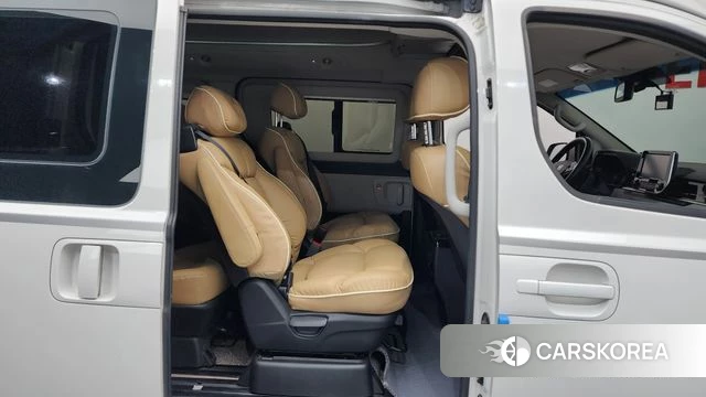 Hyundai The New Grand Starex 2019 Белый из Кореи, фото 3