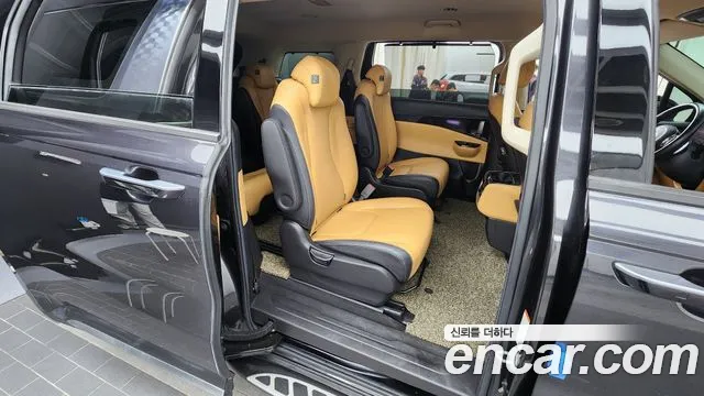 Kia Carnival 4th generation 2020 Черный из Кореи, фото 3