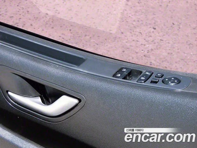 Hyundai Staria 2021 Серебряный из Кореи, фото 3