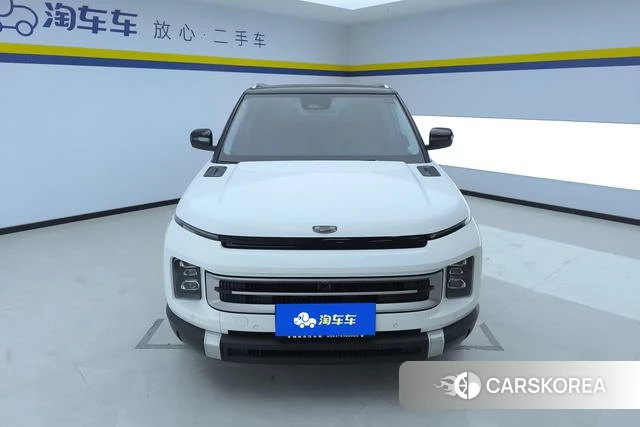 Geely Automobile Geely ICON 2023 Белый из Китая, фото 3