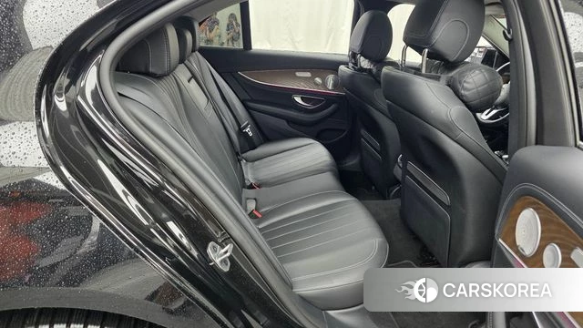Mercedes-Benz E-Class W213 2019 Черный из Кореи, фото 3
