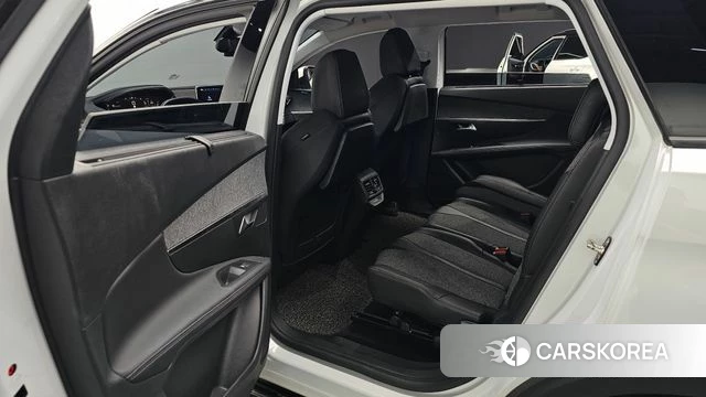 Peugeot 5008 second generation 2018 Белый из Кореи, фото 3