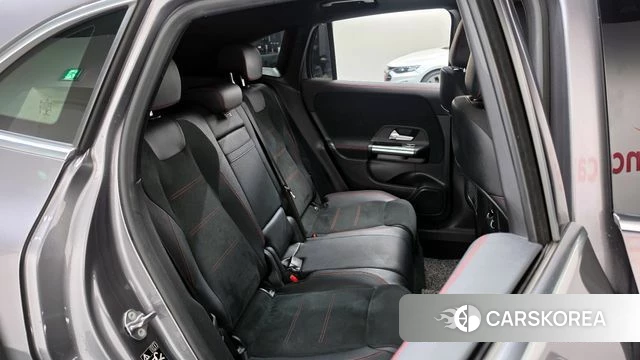 Mercedes-Benz GLA - Class H247 2022 Серый из Кореи, фото 3