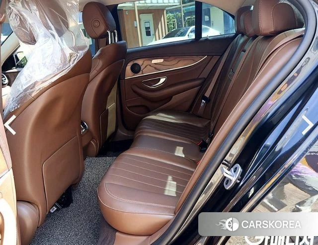 Mercedes-Benz E-Class W213 2019 Черный из Кореи, фото 3