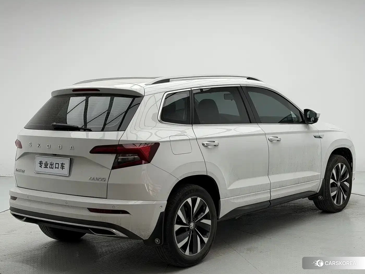 Skoda Karoq 2024 Белый из Китая, фото 3