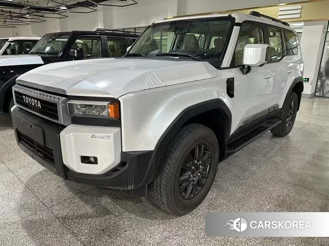 Toyota Prado (imported) 2024 Белый из Китая, фото 3