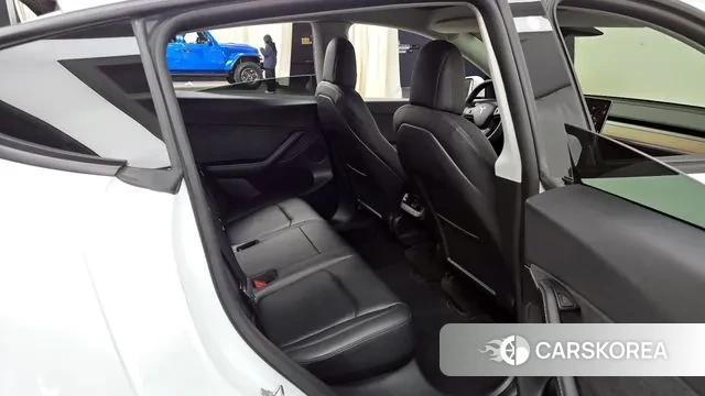 Tesla Model Y 2022 Белый из Кореи, фото 3