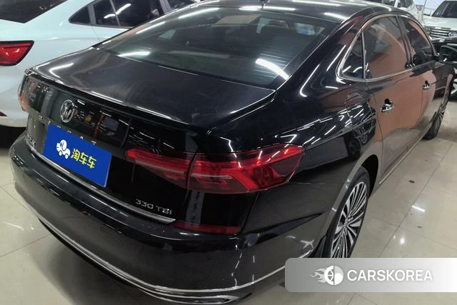 Volkswagen Passat 2019 Черный из Китая, фото 3