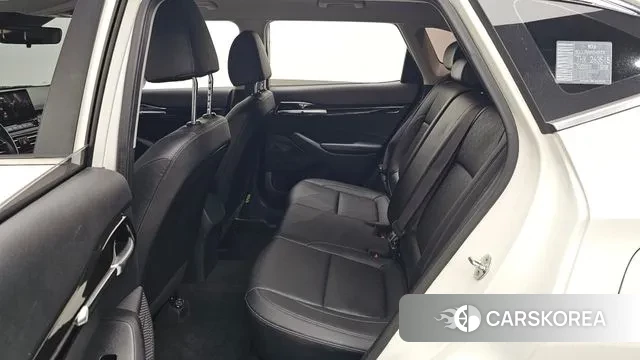 Kia Seltos 2021 Белый из Кореи, фото 3