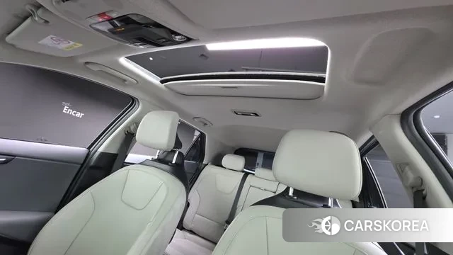 Kia Di Ol Nu Niro 2022 Темно-зеленый из Кореи, фото 3