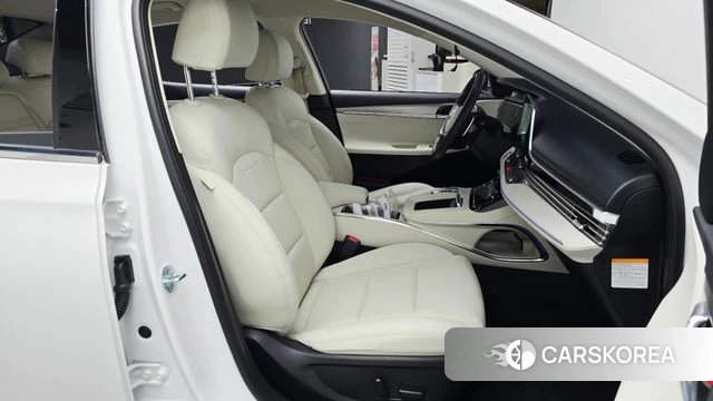 Hyundai The New Grandeur IG Hybrid 2022 Белый из Кореи, фото 3