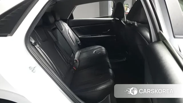 Hyundai Avante (CN7) 2021 Белый из Кореи, фото 3