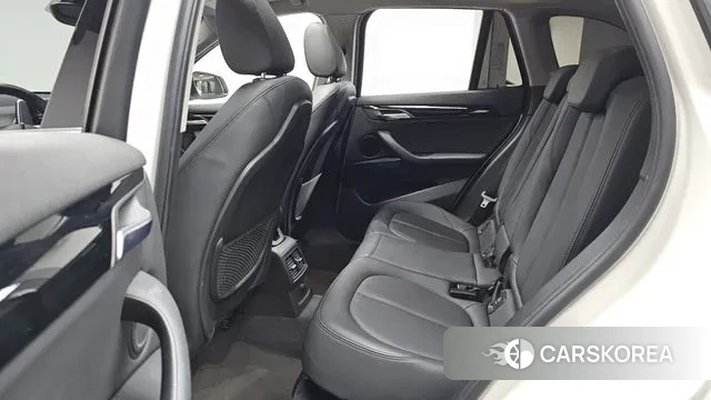 BMW X1 (F48) 2018 Белый из Кореи, фото 3